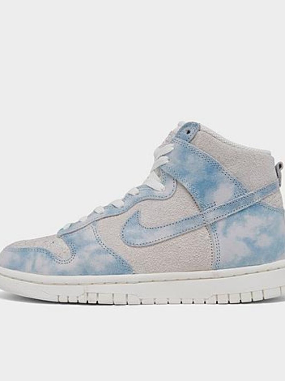 Nike Womens Dunk High SE Shoes